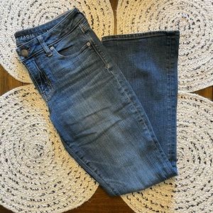 American Eagle skinny kick jeans